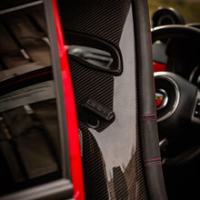 Load image into Gallery viewer, Abarth 500/595/Punto/mito Sabelt Seat Pull Handle
