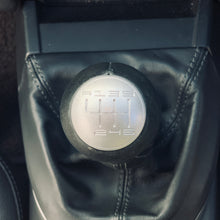 Load image into Gallery viewer, Porsche 911 997 / 987 Cayman / boxster Gearknob cap - 6 speed