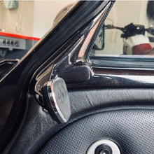 Load image into Gallery viewer, Lotus Elise / Exige magnetic phone holder