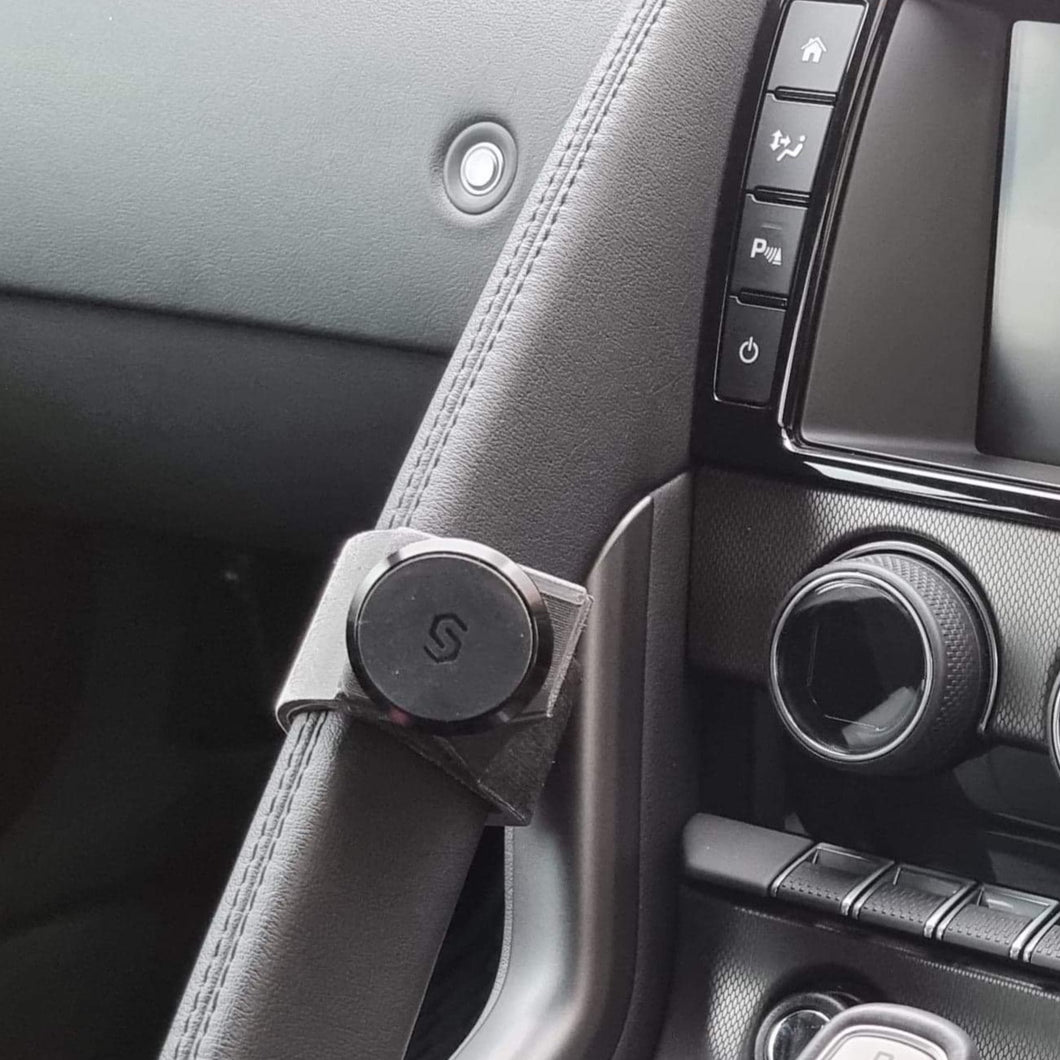 Jaguar F-Type magnetic phone holder
